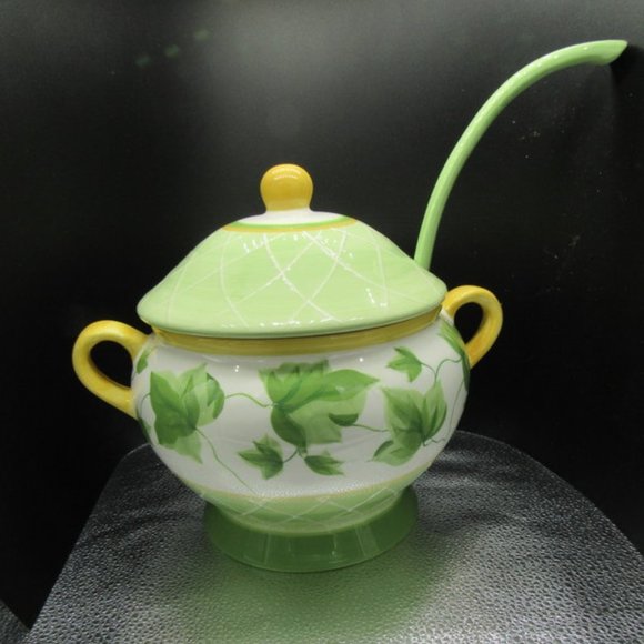 Vintage Waverly Soup Tureen. "Gazebo" Pattern. - Picture 1 of 7